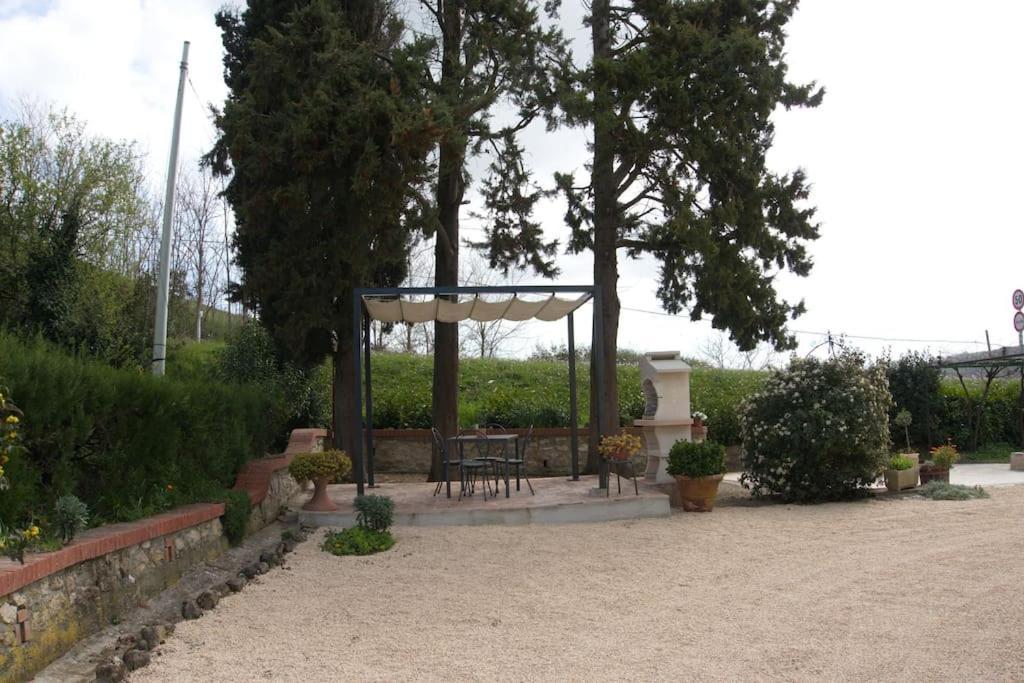 Casa Vacanze Podere San Giusto Volterra Extérieur photo